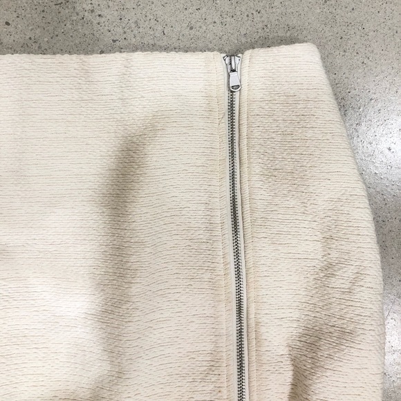 Ecote Textured Cream Skirt - Picture 2 of 4